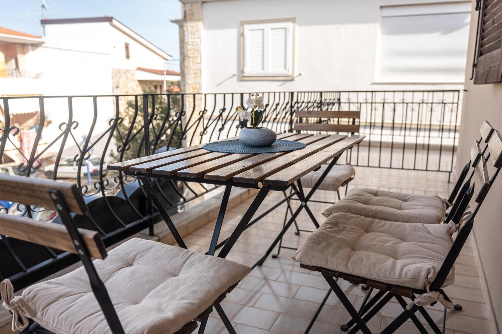 Βastasio Apartments Pefkochori Eksteriør billede